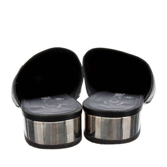 Authentic Chanel Leather mules - Picture 5 of 5